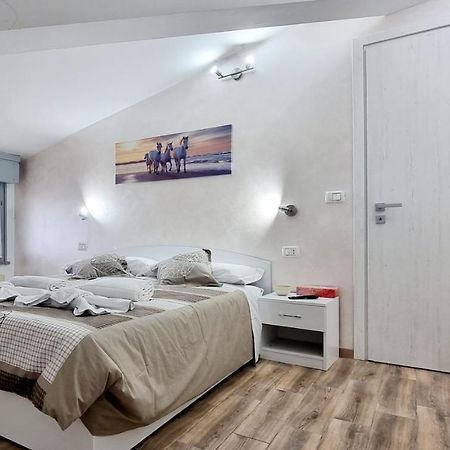 Guest Holiday Mandra 12 E 13 Ρέτζιο Εμίλια Εξωτερικό φωτογραφία