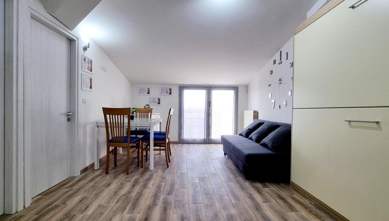 Guest Holiday Mandra 12 E 13 Ρέτζιο Εμίλια Εξωτερικό φωτογραφία